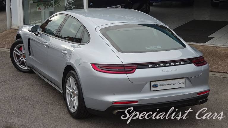 2017 Porsche Panamera 3.0 V6 4 Saloon 5dr Petrol PDK 4WD Euro 6 (s/s) (330 ps) Hatchback Petrol A...