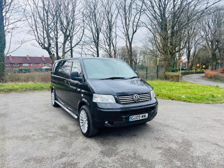 2009 Volkswagen Transporter 2.5TDI PD 174PS Window Van WINDOW VAN DIESEL Manual