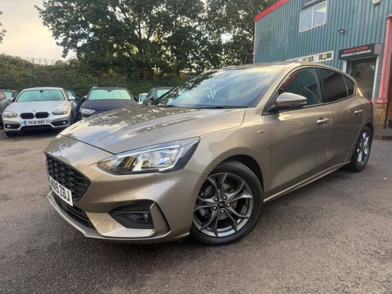 2019 Ford Focus 1.0T EcoBoost ST-Line Auto Euro 6 (s/s) 5dr HATCHBACK Petrol Automatic