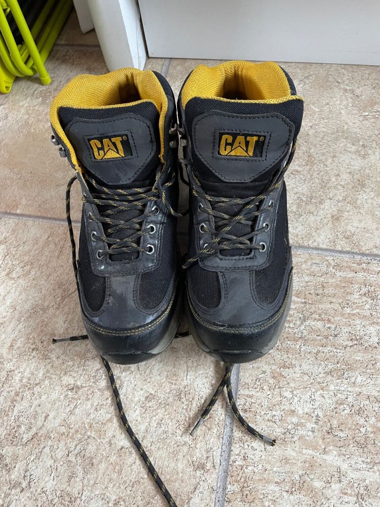 CAT Work Boots - Black, Size 9, Good Condition