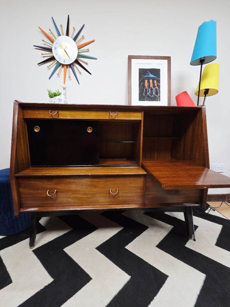 ⭐️ Mid-Century G-Plan Sideboard / Drinks Cabinet – 1950s Icon ⭐️