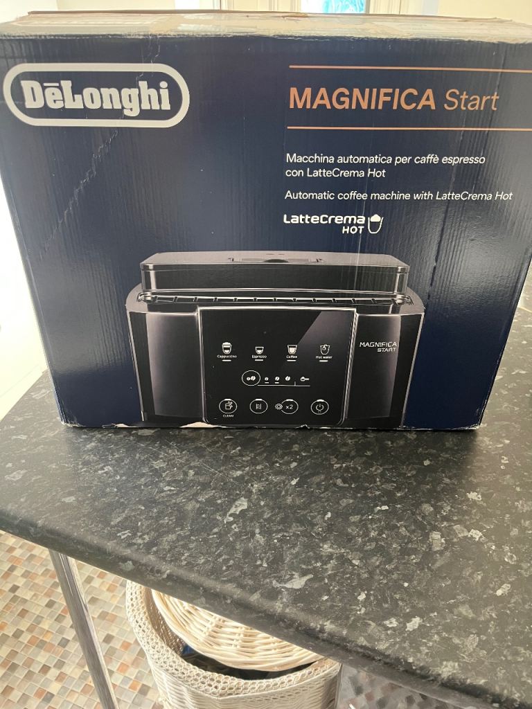 DELONGHI MAGNIFICA START ESPRESSO MACHINE RRP £320