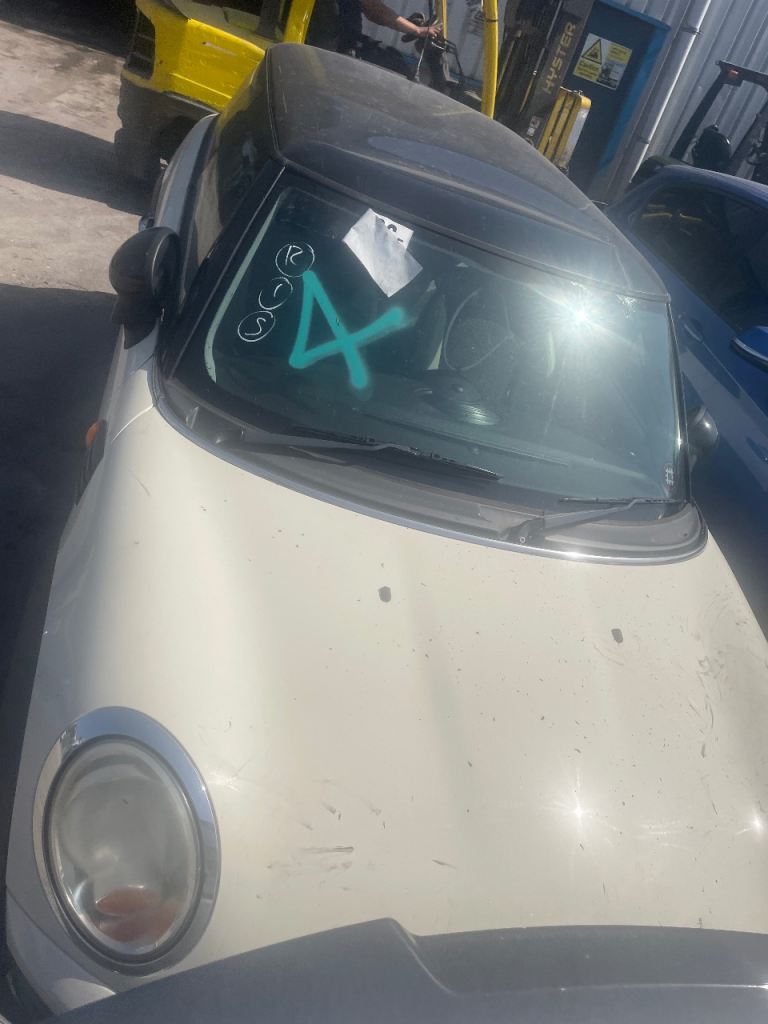 MINI COOPER R56 R55 SPARE PARTS BREAKING BUMPER MIRROR LIGHT DOOR SLAM PANEL SUSPENSION LEG TAILGATE