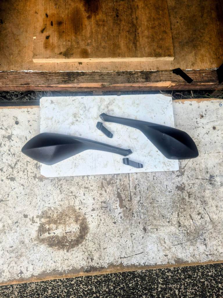 Triumph street triple 675 mirrors 
