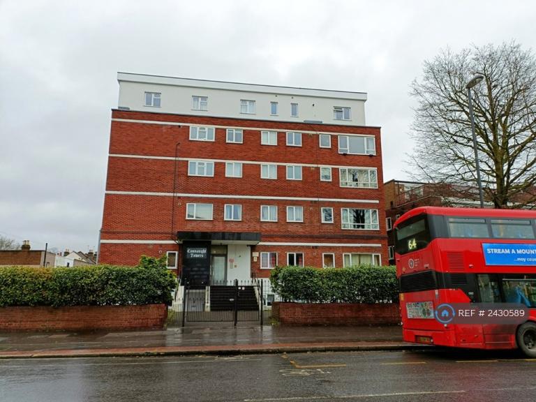 1 bedroom flat in Connaught Towers, Thornton Heath, CR7 (1 bed) (#2430589)