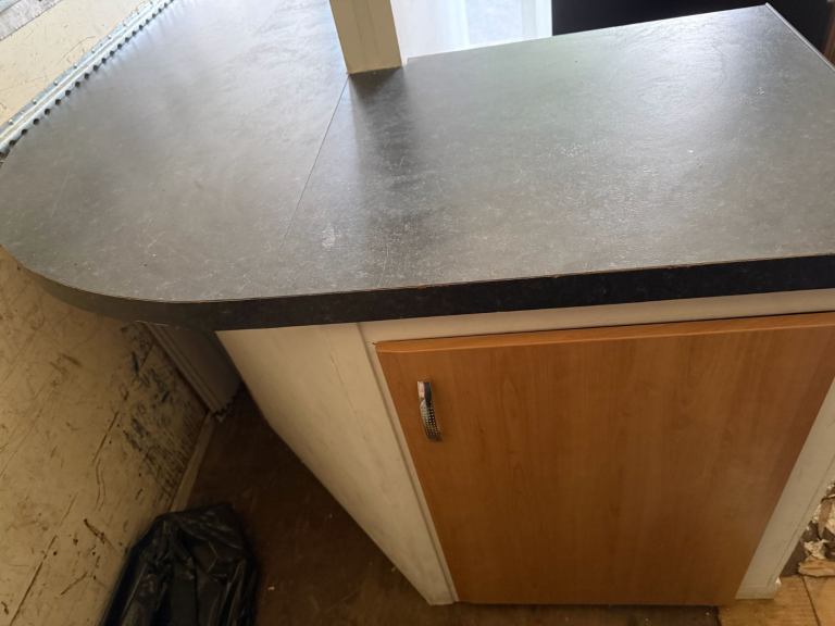 Shop counter / desk | retail furniture 