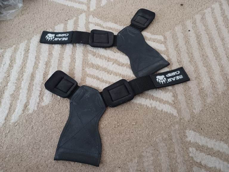 BEAR GRIP STRAPS - NEW