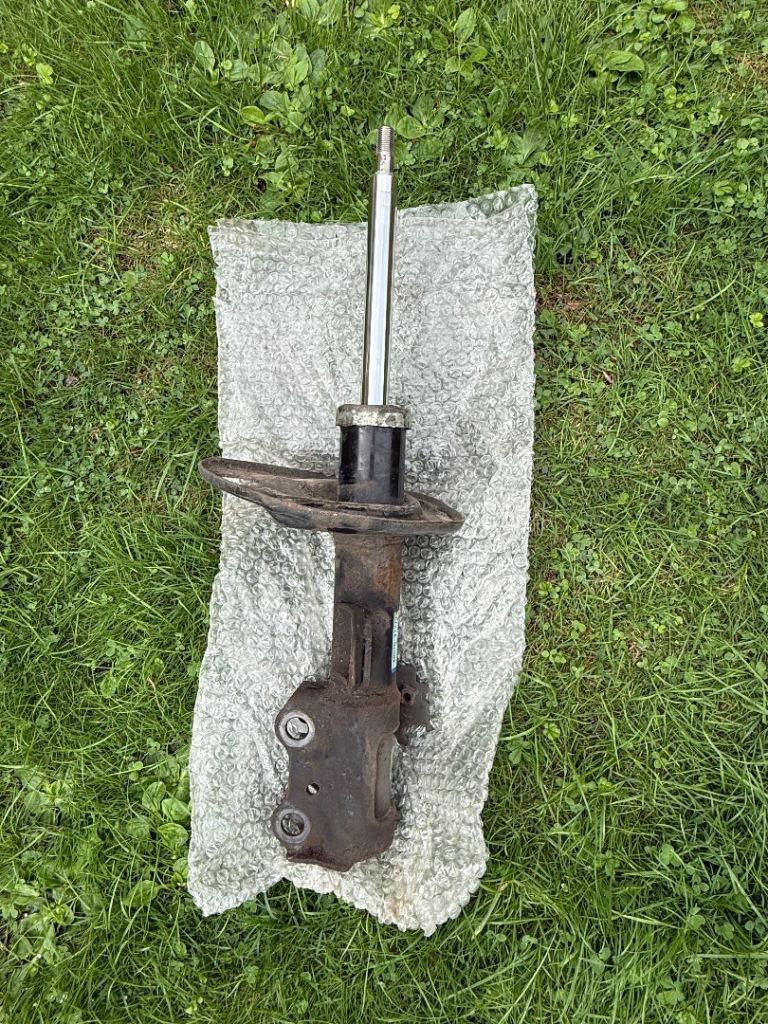 Used Toyota Prius plus shock absorber 