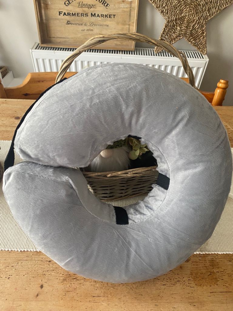 Brand new inflatable soft recovery dog collar 