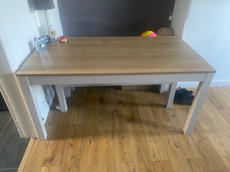 Beautiful Marks & Spencer’s dining table and two benches