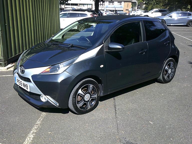 2016 Toyota AYGO 1.0 VVT-i X-Clusiv 2 5dr HATCHBACK Petrol Manual