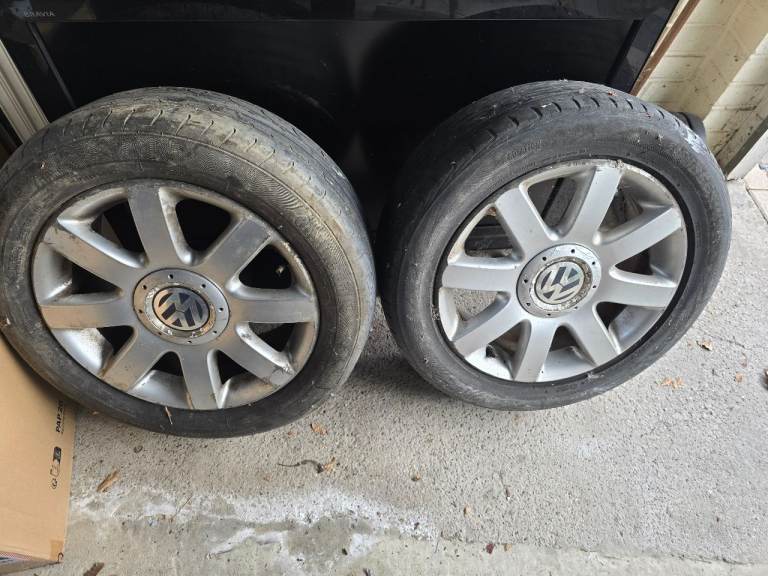 2 x 16" VW alloys