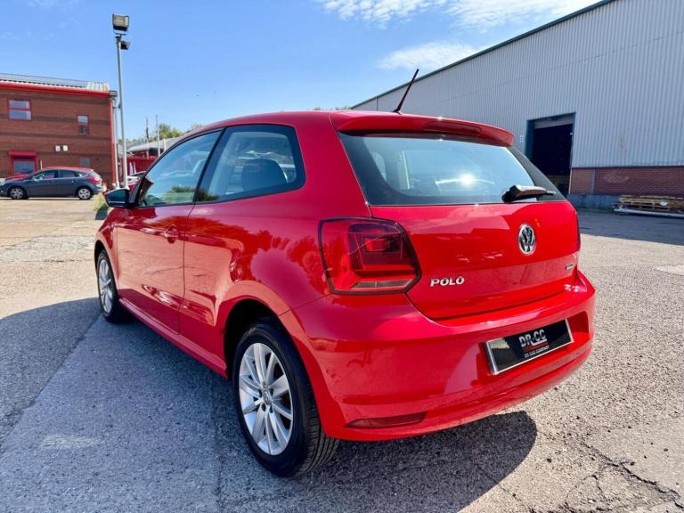VOLKSWAGEN POLO 1.0 BlueMotion Tech SE Euro 6 (s/s) 3dr 2014