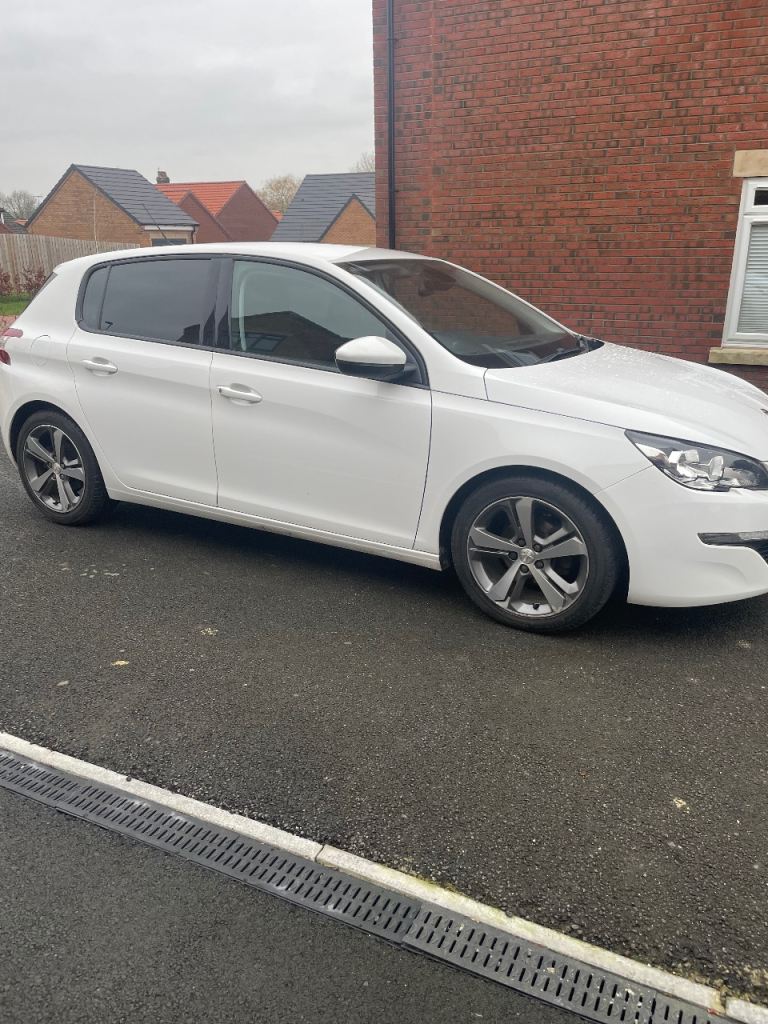 Peugeot 308 HDI £20 road tax