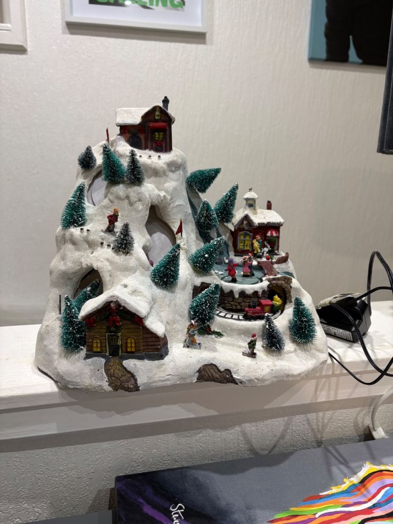 Christmas Village Decoration with Lights and Movement – Good Condition