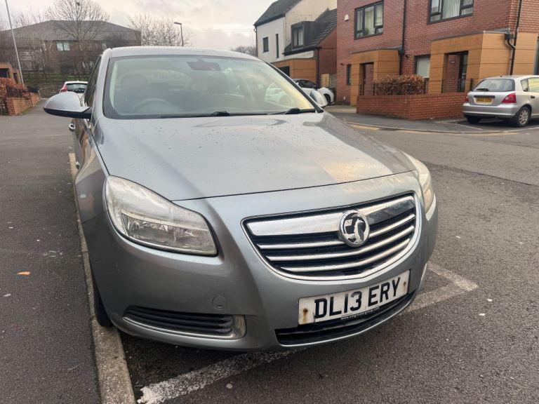 Vauxhall, INSIGNIA, Hatchback, 2013, Manual, 1956 (cc), 5 doors