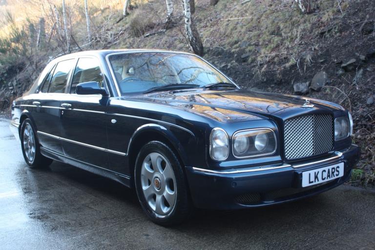 BENTLEY ARNAGE 6.8 Red Label 2000