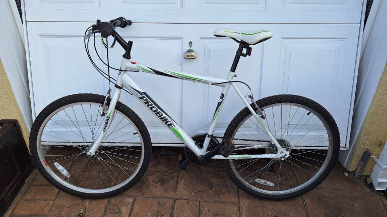 PROBIKE White Commuter Bike – Good Condition, Ready to Ride