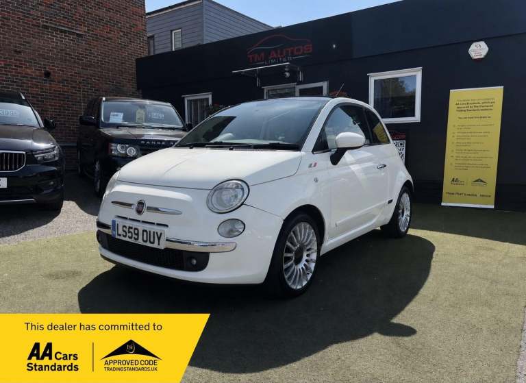 2009 Fiat 500 1.2 Lounge Hatchback 3dr Petrol Dualogic Euro 5 (s/s) (69 bhp)