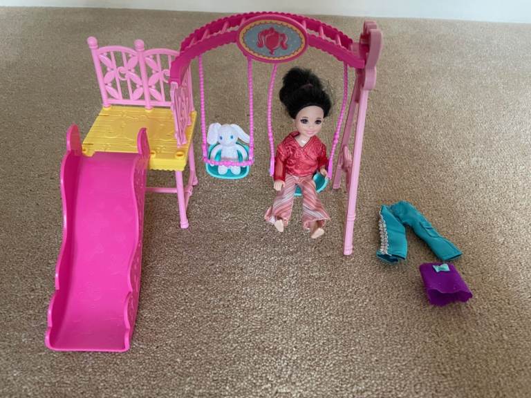 Barbie Club Chelsea Swingset - Swings and Slide, Chelsea Doll & Pet Bunny