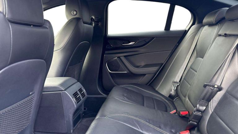 2021 Jaguar XE 2.0 D200 R-Dynamic Black 4dr Auto Saloon Diesel Automatic