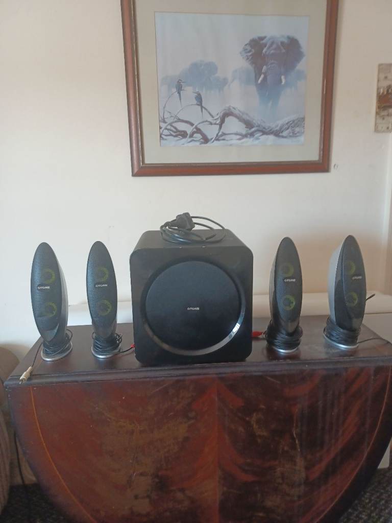 LOGITECH SPEAKER SET