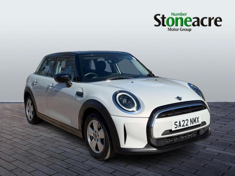 2022 MINI Hatch 5-Door Hatch Cooper Classic HATCHBACK Petrol Automatic