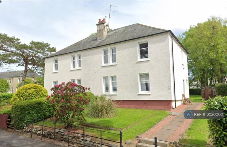 1 bedroom flat in Clarkston, Glasgow, G76 (1 bed) (#3020000)