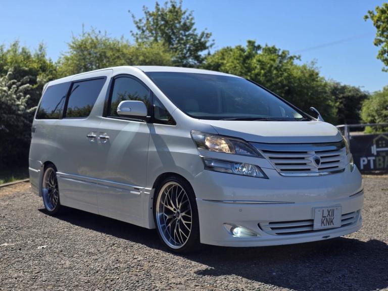 2011 Toyota Vellfire 2.4 PETROL, Z PLATINUM SELECTION, 8 SEATERS MPV Petrol Automatic