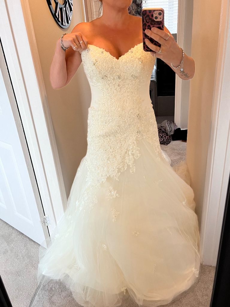 Sophia tolli wedding dress new