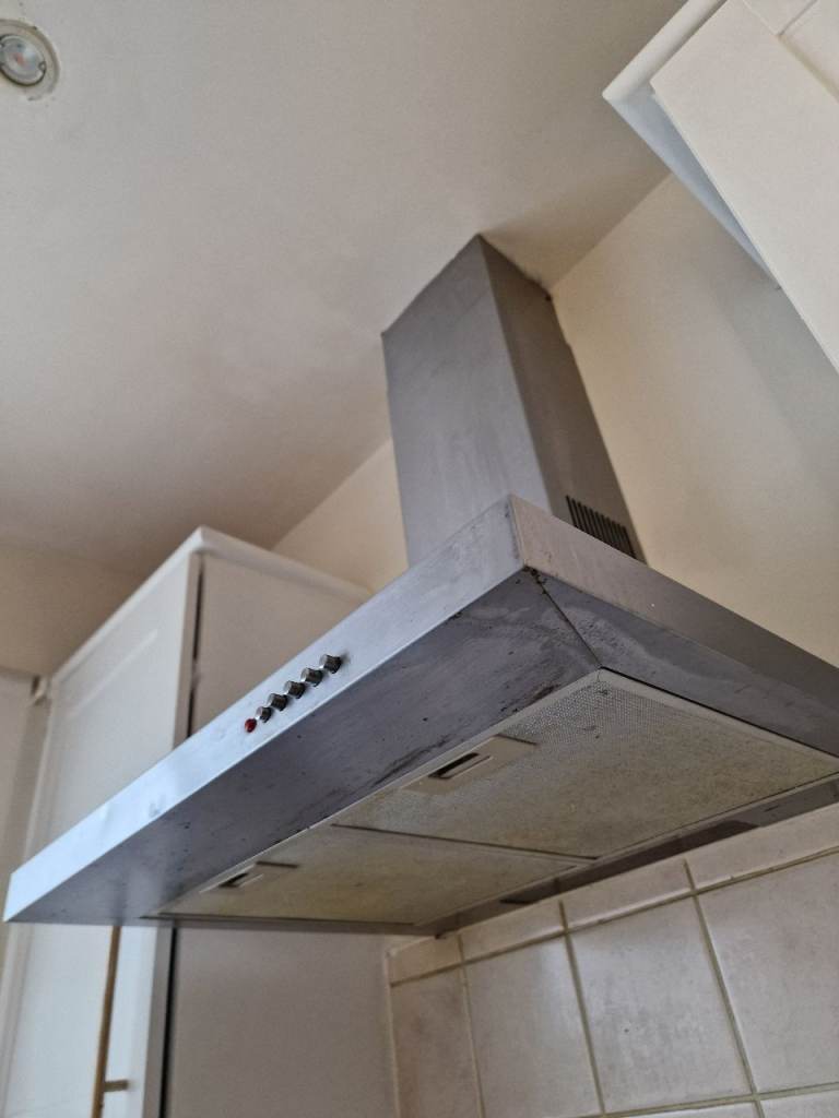 Diplomat Extractor  hood hja2440