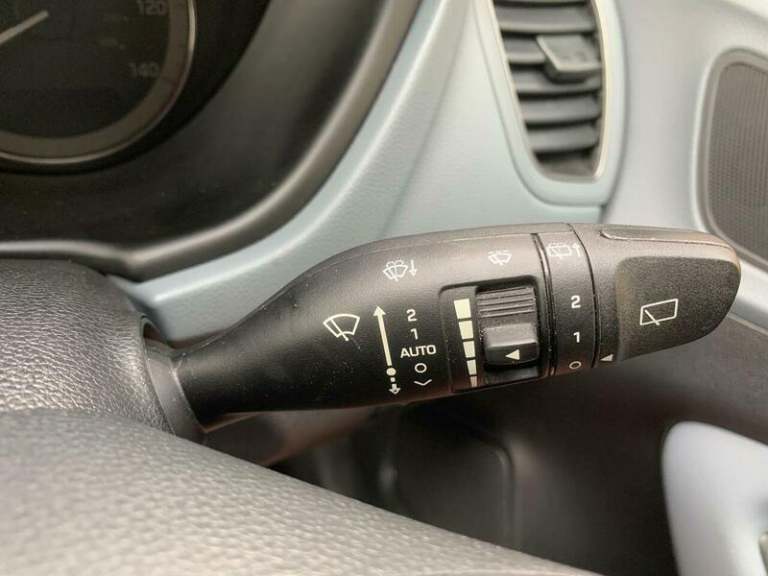 2016 Hyundai i20 1.4 Premium SE Auto Euro 6 5dr HATCHBACK Petrol Automatic