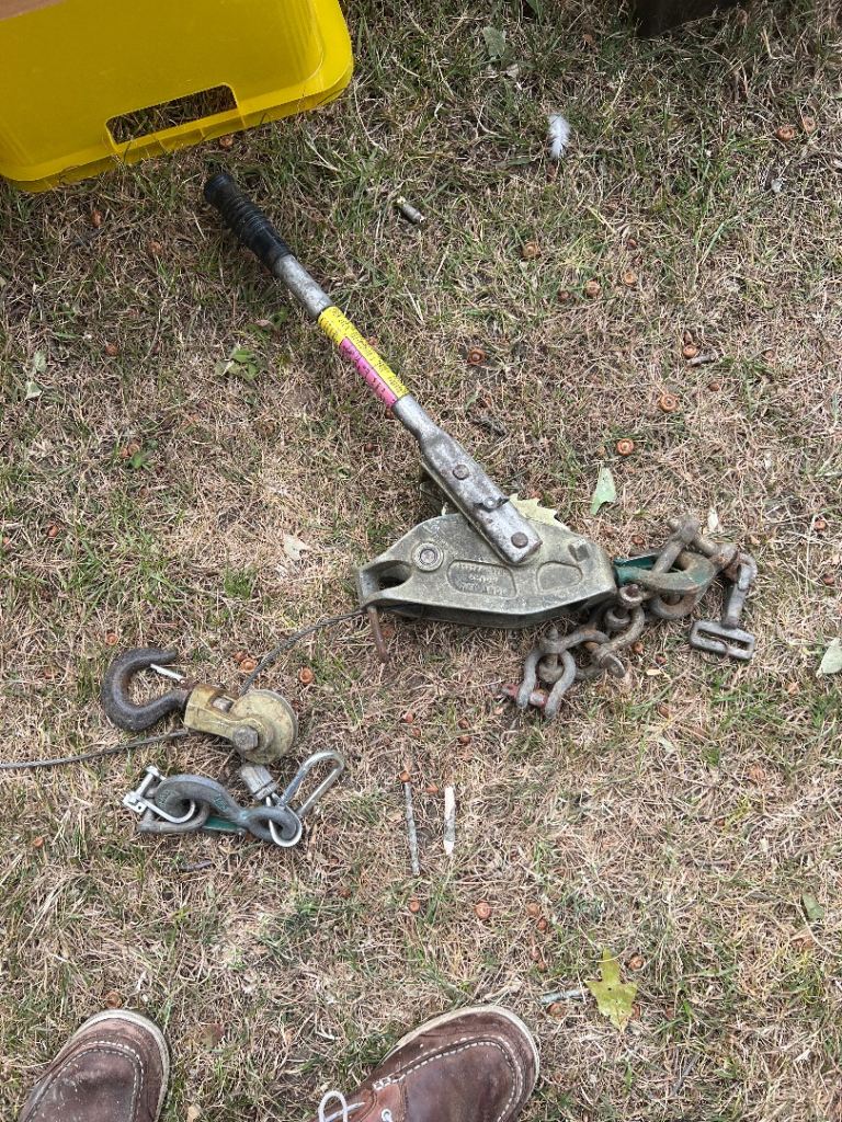 Two winch also known as a come along 