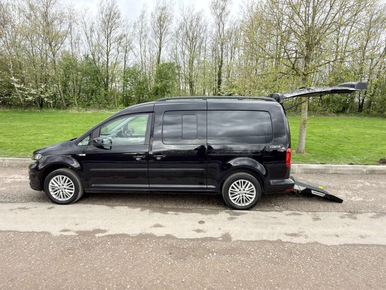 2019 Volkswagen Caddy Maxi Life 2.0 Tdi *ALLIED * BLACK* Wheelchair Accessible Vehicle WAV MPV Di...