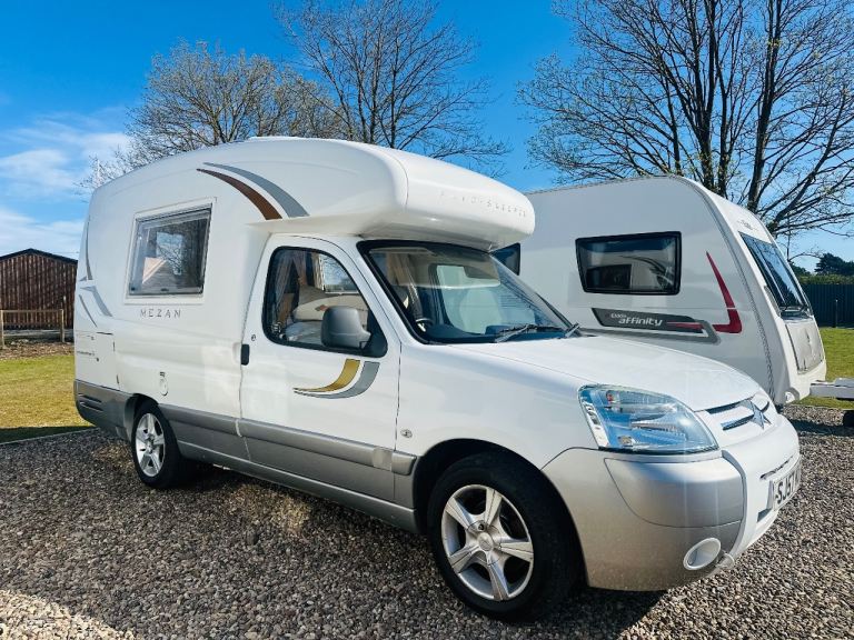 AUTOSLEEPER MEZAN MOTORHOME LOW MILES 2 BERTH