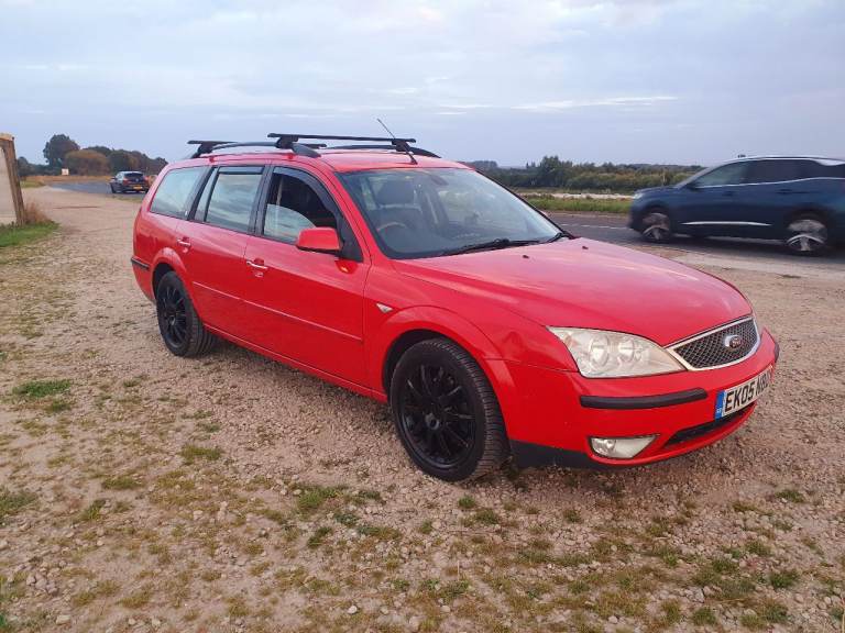 Ford, MONDEO, Saloon, 2005, Manual, 2198 (cc), 4 doors