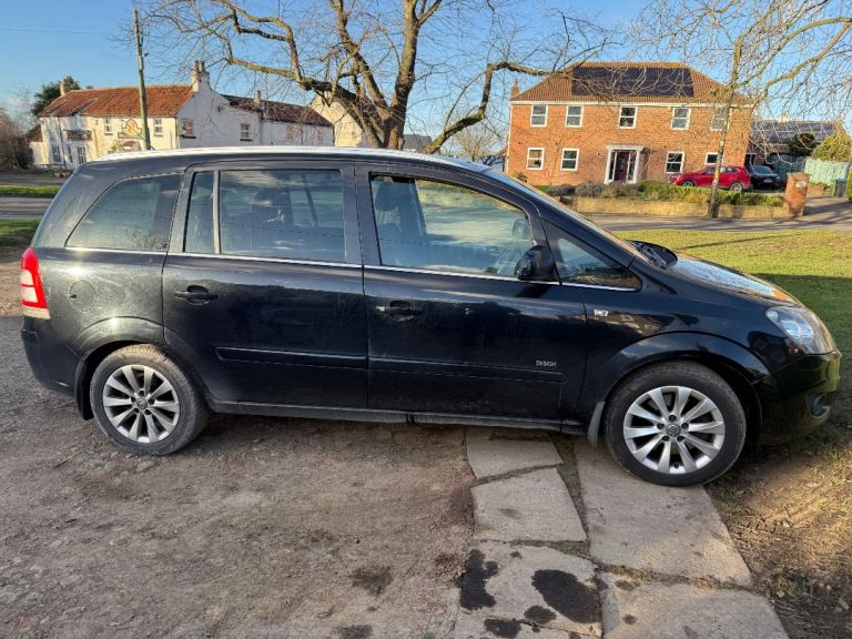Vauxhall, ZAFIRA, MPV, 2013, Manual, 1686 (cc), 5 doors