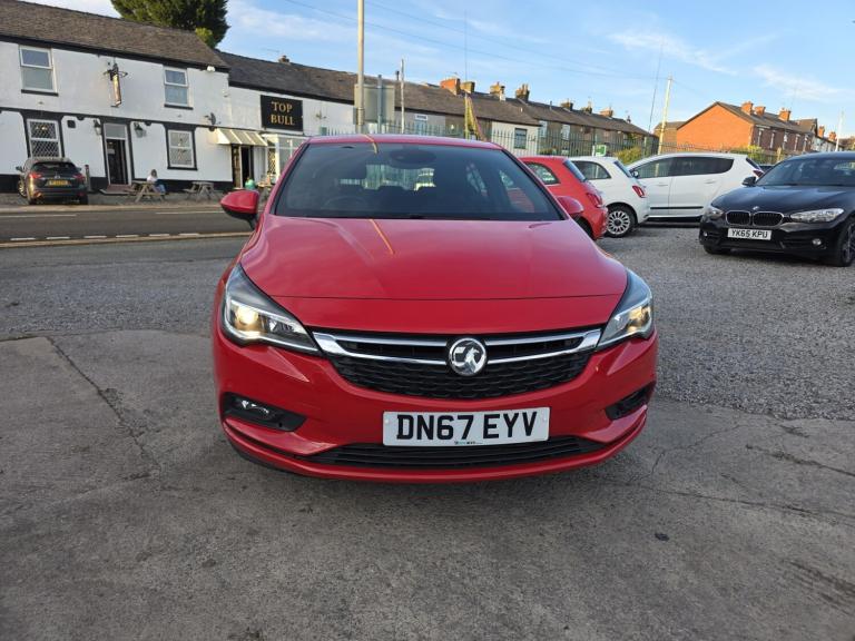 VAUXHALL ASTRA 1.6 CDTi BlueInjection SRi Nav 2017