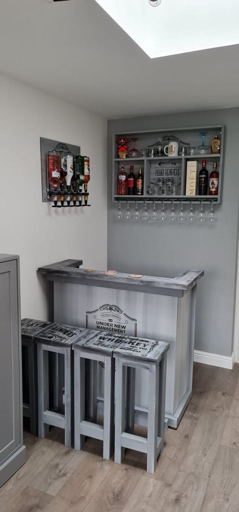 Home bar , tiki bar , wooden bar , shed bar , garden bar , interior bar 