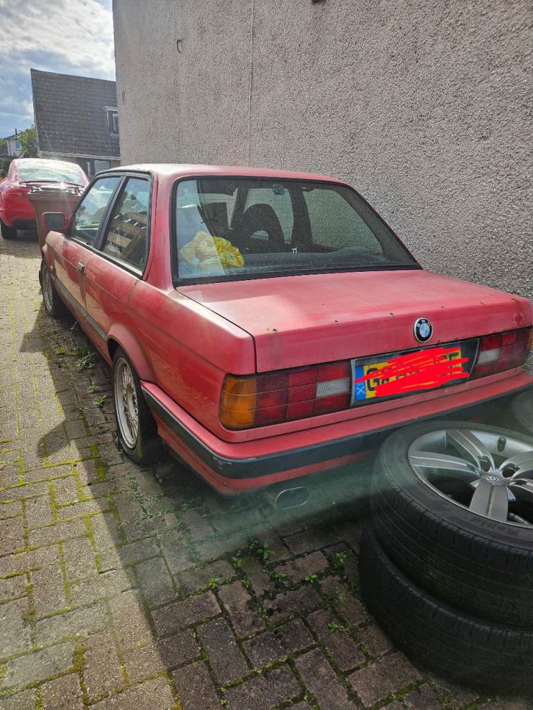 Bmw 316i e30 2 door project car