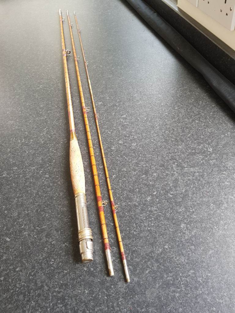 Vintage bamboo/split cane fishing rod