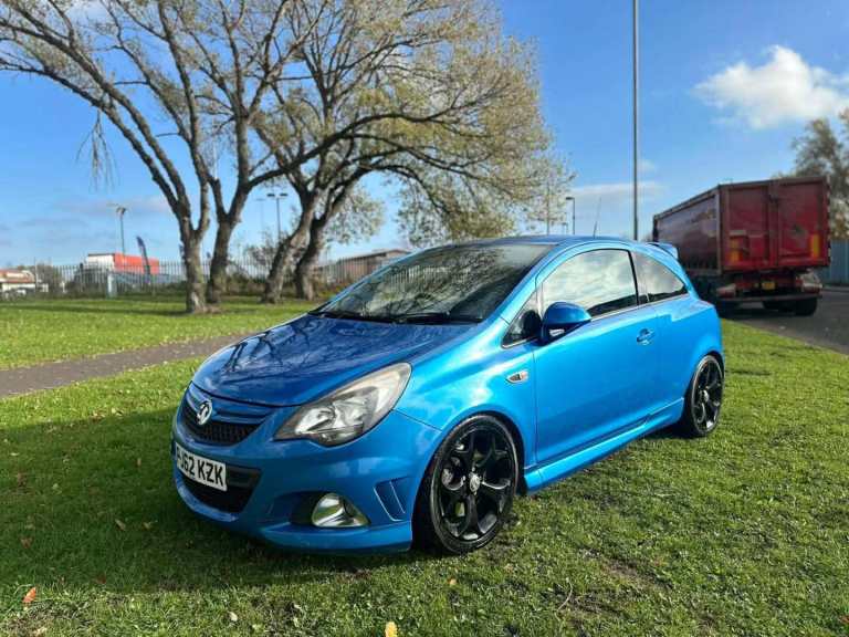 CORSA VXR 85K MILES 2013 SWAP OR 3K CASH 