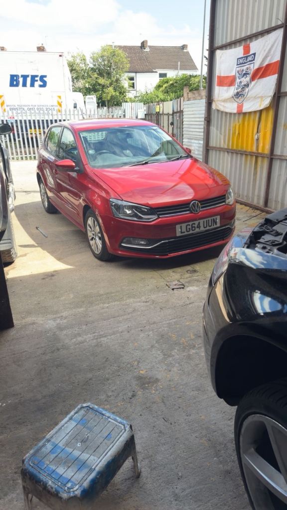 Volkswagen, POLO, Hatchback, 2014, Manual, 1422 (cc), 5 doors