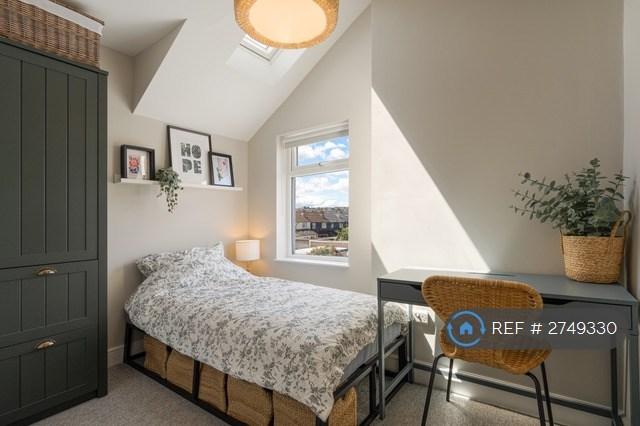 1 bedroom in Langton Road, Bristol, BS4 (#2749330)
