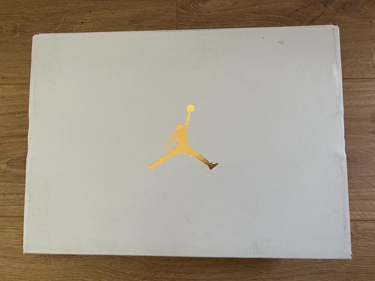 Air Jordan 1 empty box 