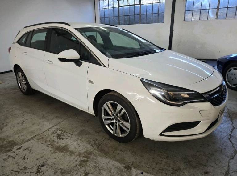 2019 68 REG VAUXHALL ASTRA 1.6 CDTI 136 DIESEL ESTATE Blueinjection