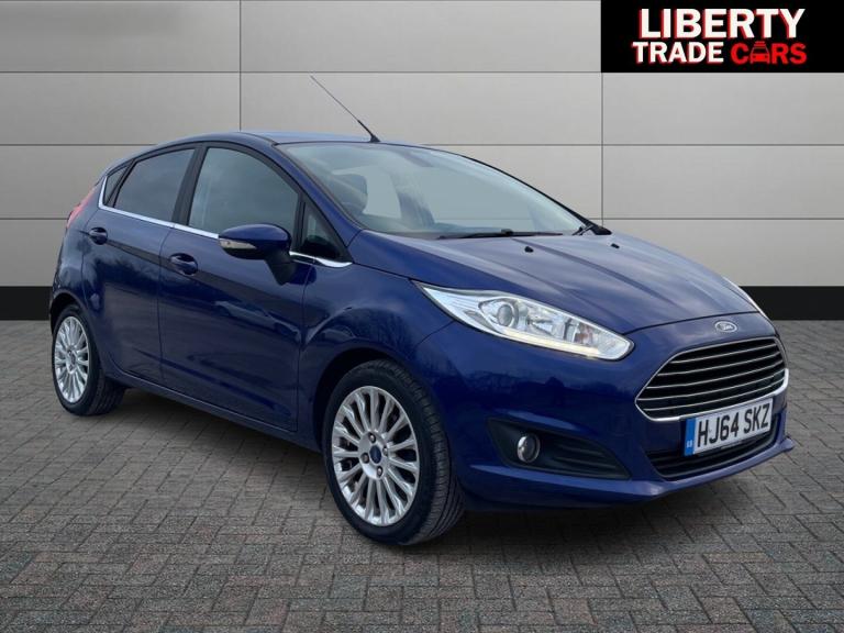 2014 Ford Fiesta 1.6 Titanium 5dr Powershift Automatic 29K Low Mileage FSH HATCHBACK Petrol Autom...