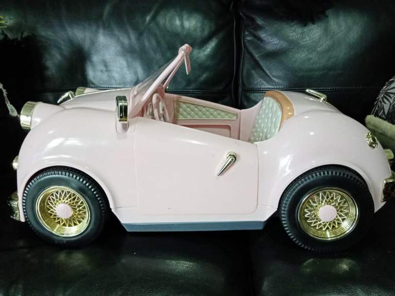 FIRST GENERATION PINK RETRO CRUISER MOTOR AND SALON CHAIR (REDUCED PRICE)