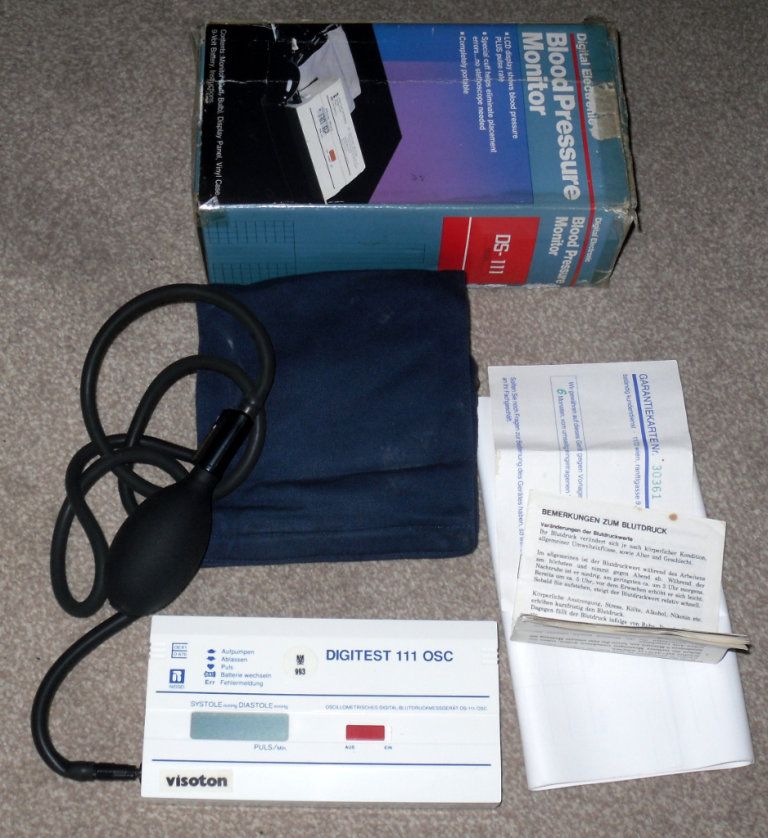 Digital Electronic Blood Pressure Monitor DS-111