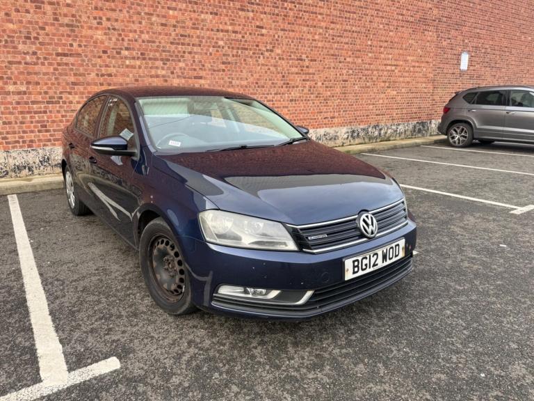 2012 Volkswagen Passat 1.6 TDI BlueMotion 4dr SALOON DIESEL Manual